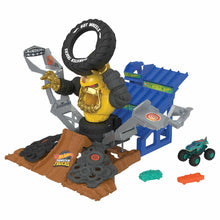 Monster Trucks Arenada Şampiyonluk Mücadelesi - Crushzilla™'ya Karşı Dev Rekabet!