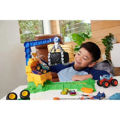 Monster Trucks Arenada Rhinomite Mücadelesi - Zamanlama ve Refleks Geliştirici Oyun Seti