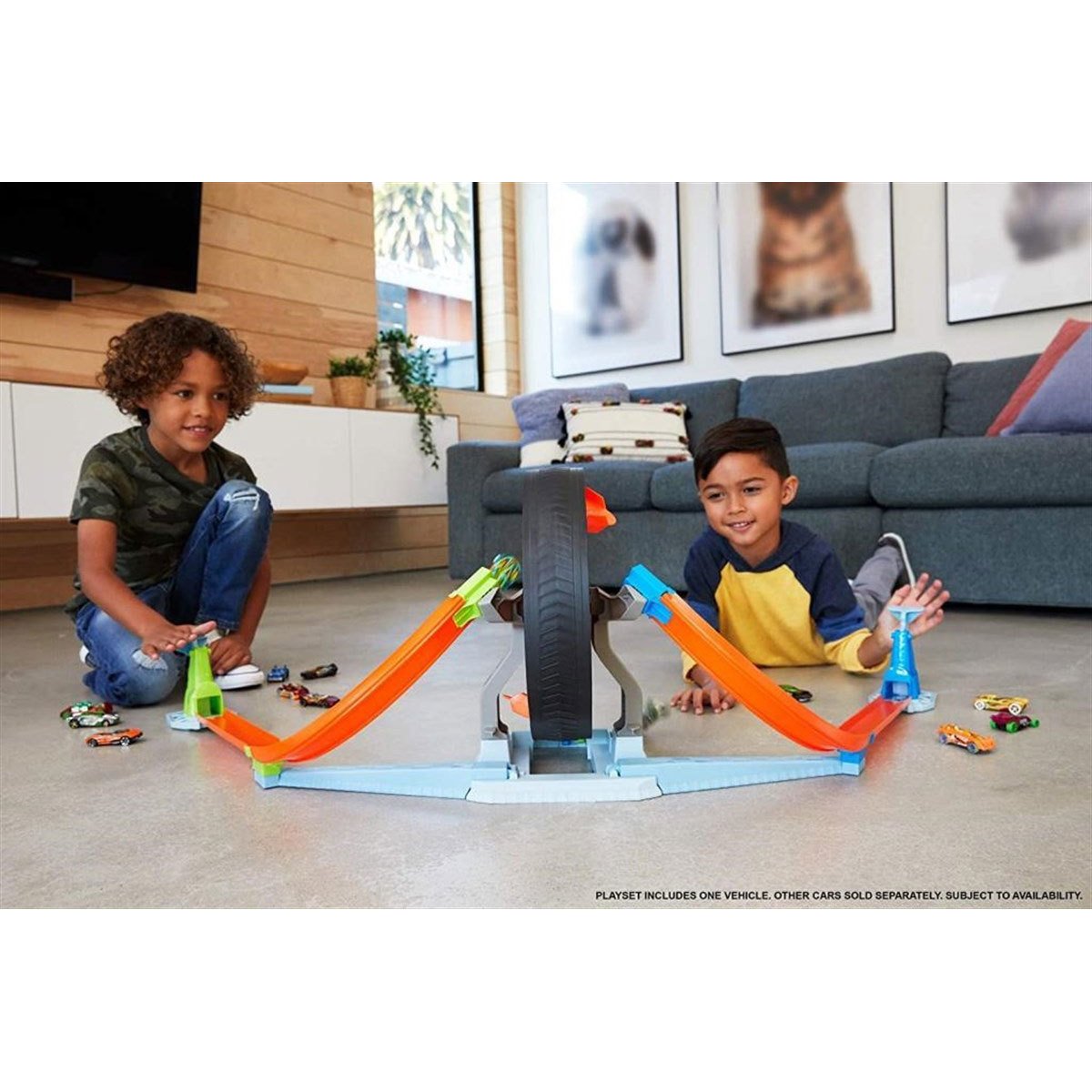 Hot Wheels Dönen Tekerlek Macerası Yarış Seti - Yüksek Performanslı Skor Mücadelesi