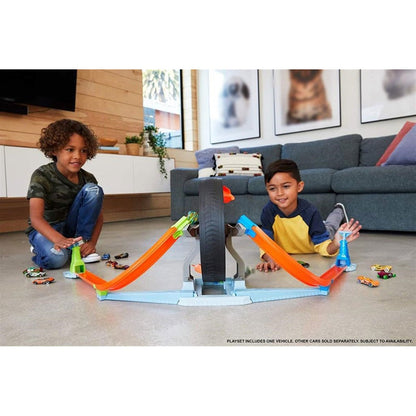 Hot Wheels Dönen Tekerlek Macerası Yarış Seti - Yüksek Performanslı Skor Mücadelesi