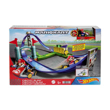 HW Mario Kart Keskin Dönüşler Pist Seti - Video Oyunundan Gerçek Pistlere!